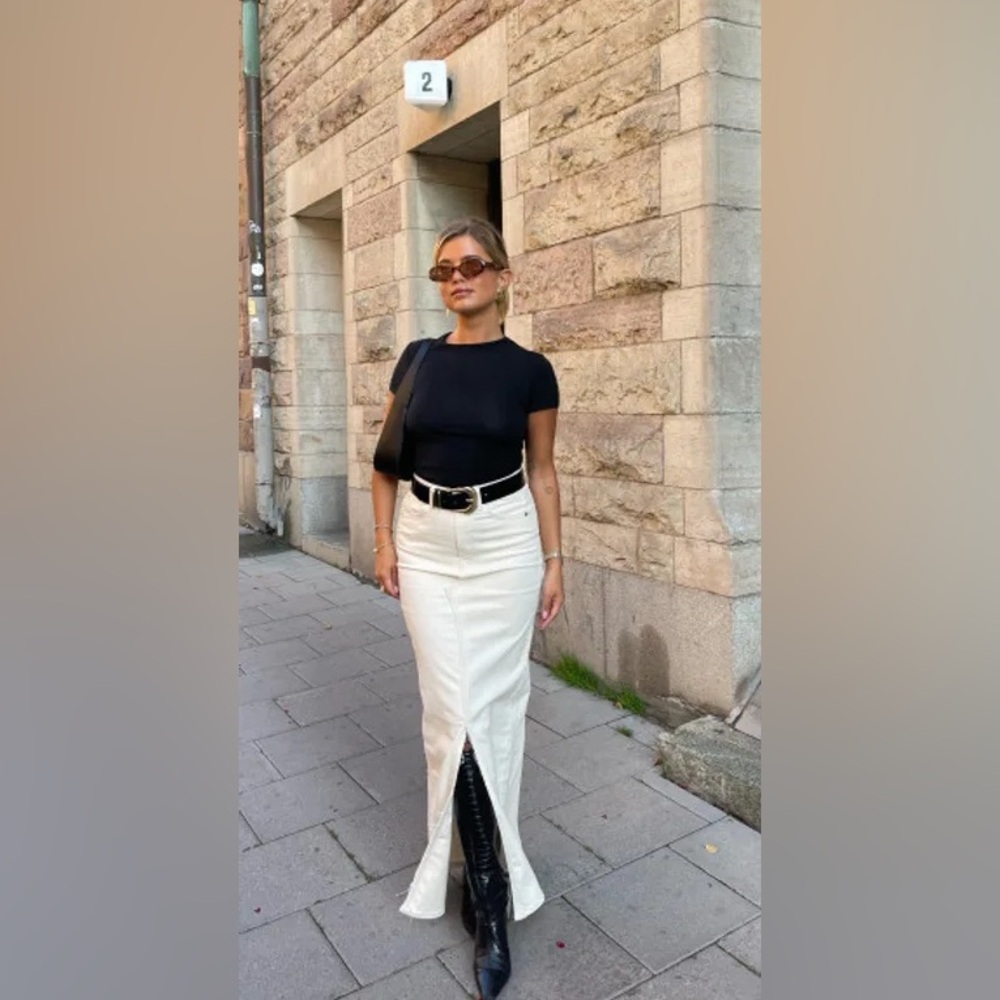 Djerf Avenue White High-Waist Pencil Skirt with Front Slit